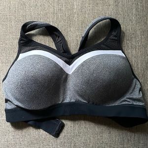 Padded sports bra
